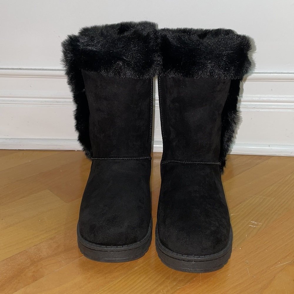 New SO Women's Black Faux Fur Winter Boots - Picture 5 of 14